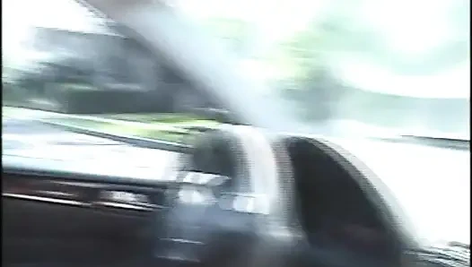 Дикий горячий тройничок с азиатскими шлюшками