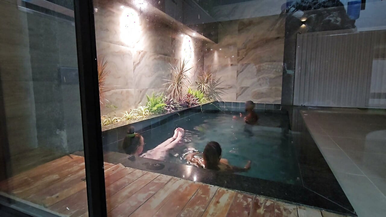 AFTER THE POOL BATH, THE FRIENDSHIP STORY ENDS IN SEX BETRAYING THE FRIEND'S TRUST BY GIVING IT TO HER HUSBAND