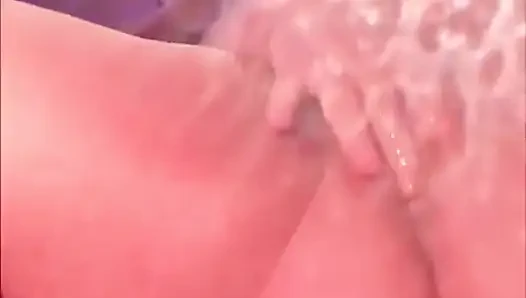 Cute BBW Squirting Close-up