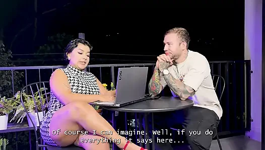 Мускулистый мужчина приходит к его плановой терапии, которую его психолог решает, занимаюсь сексом с ним