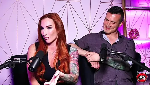 Sophia Locke &derek Kage auf dem tisch
