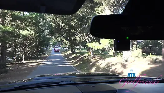 Imani ile okyanus gezisine devam edersen o sana tam bir elle muamele, ayakla muamele ve sakso çekiyor, seninle bitiyor