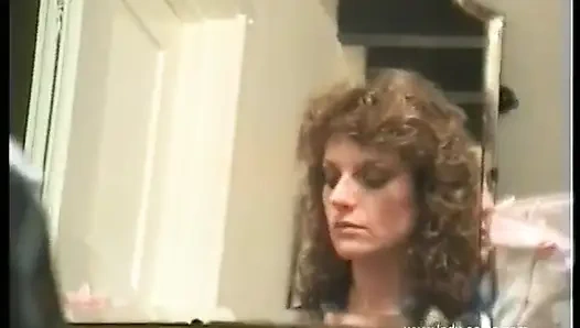 Волосы и макияж