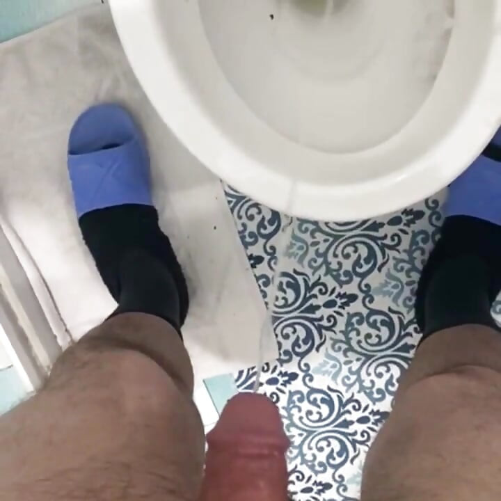Turkish Hairy Cock Pee Video