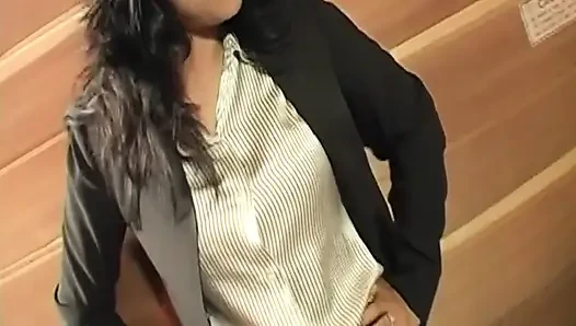 Bossy MILF Squirts and Swallows Cum in Wild Office Fuck