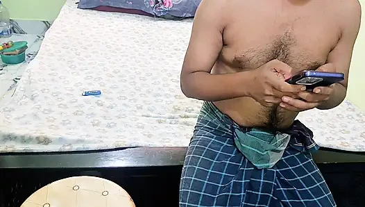 Karı koca evde istedikleri gibi sikişiyor