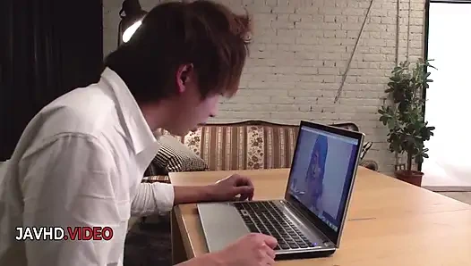 Знойный стиль Shiona Suzumoris определяет ее идеальную азиатскую сцену минета сегодня