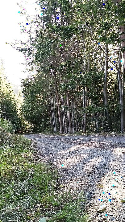 سكوتر رايدر الاستمناء في الهواء الطلق