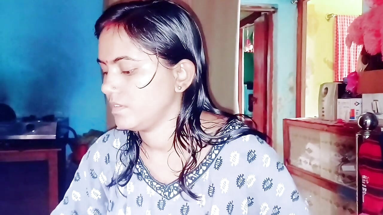 Desi woman in hotel real audio and real intense whole romantic mood happy ending