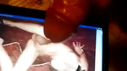 Seksi nicole4u69 için haraç