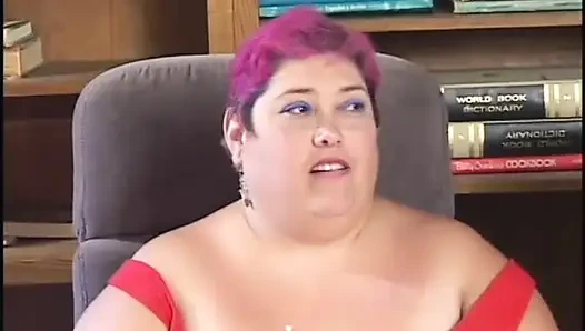 Blonde bBW verführt kerle, sie im bett zu knallen