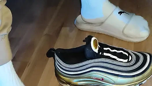 (GER) Masked Sk8erboy Nike Socks & AirMax, presents his horny hole