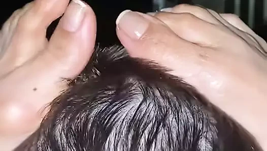 Melove Moaning for the first time on Video...must see