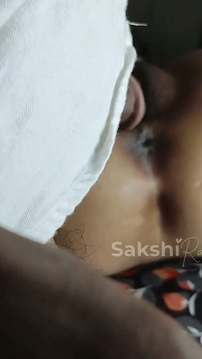 Desi BIG PUSSY and ANAL RUBBED of village girl sex in bedroom | Clip 1