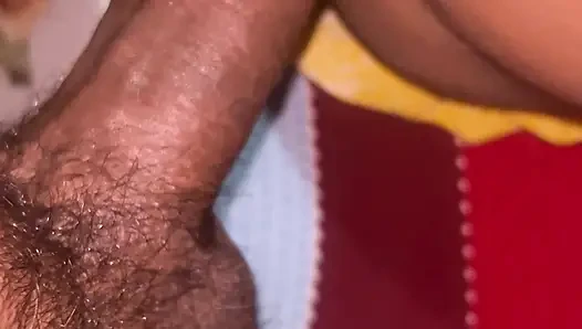 Cewek itu pengen aku crot di dalam memeknya tapi aku pengen aku keluarin