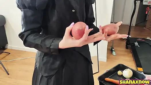 COSPLAYING WITCH THAT EATS YOUR ASS DEVOUR FOOD FETISH