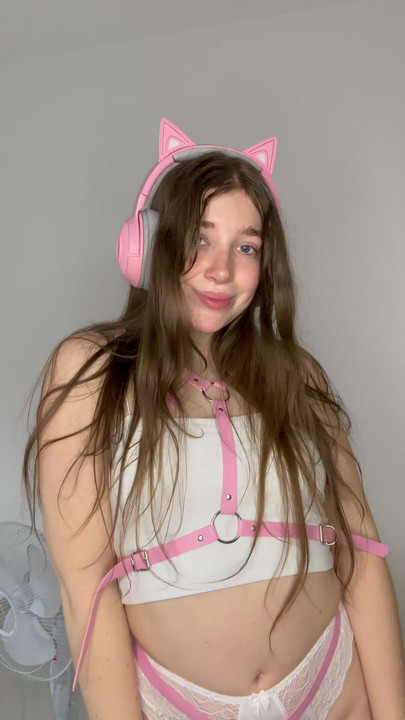 Does this make your cock hard?