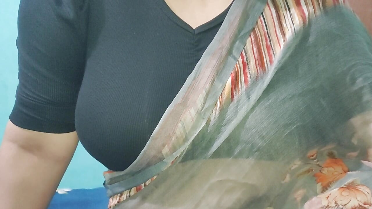 Istri saudara laki-laki yang hot ini lagi ngidam dientot habis-habisan sama pacarnya