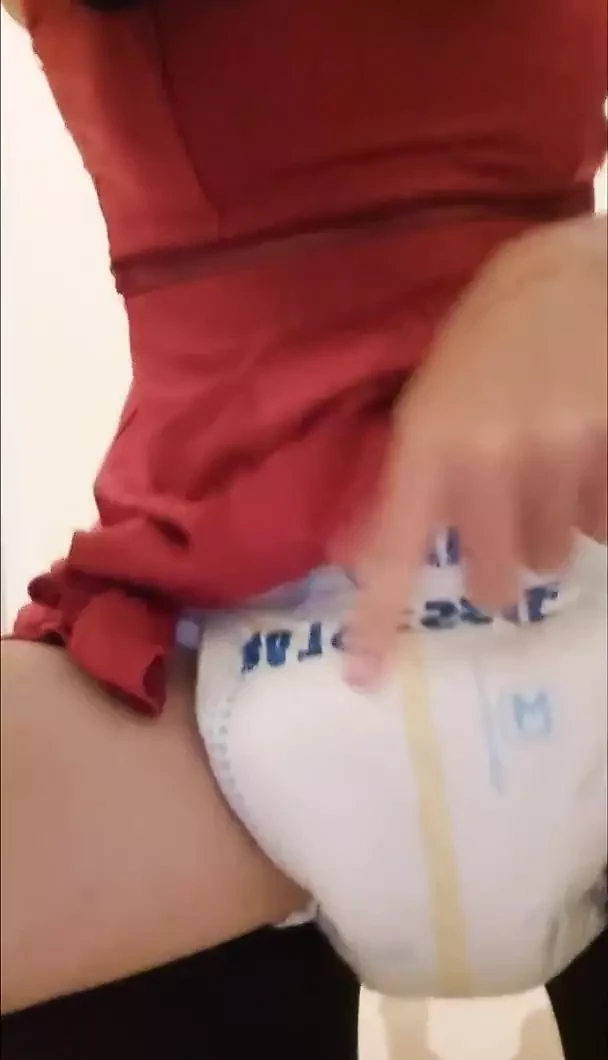 Daddy diaper sissy slut