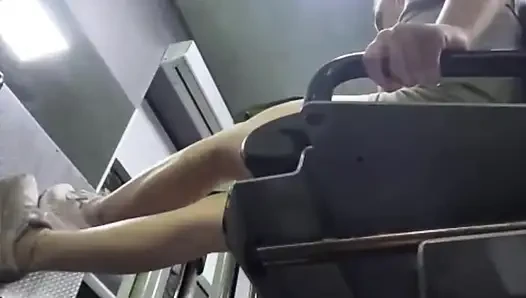 Тренировка Jucielussie в спортзале