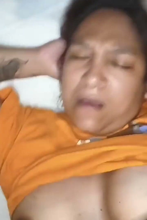 MILF, 집에서 어떻게 섹스하는지 생방송