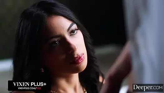 Deeper. Natural Curvy Reyna Belle Is Addicted To Bad-Boy EX's Huge Cock