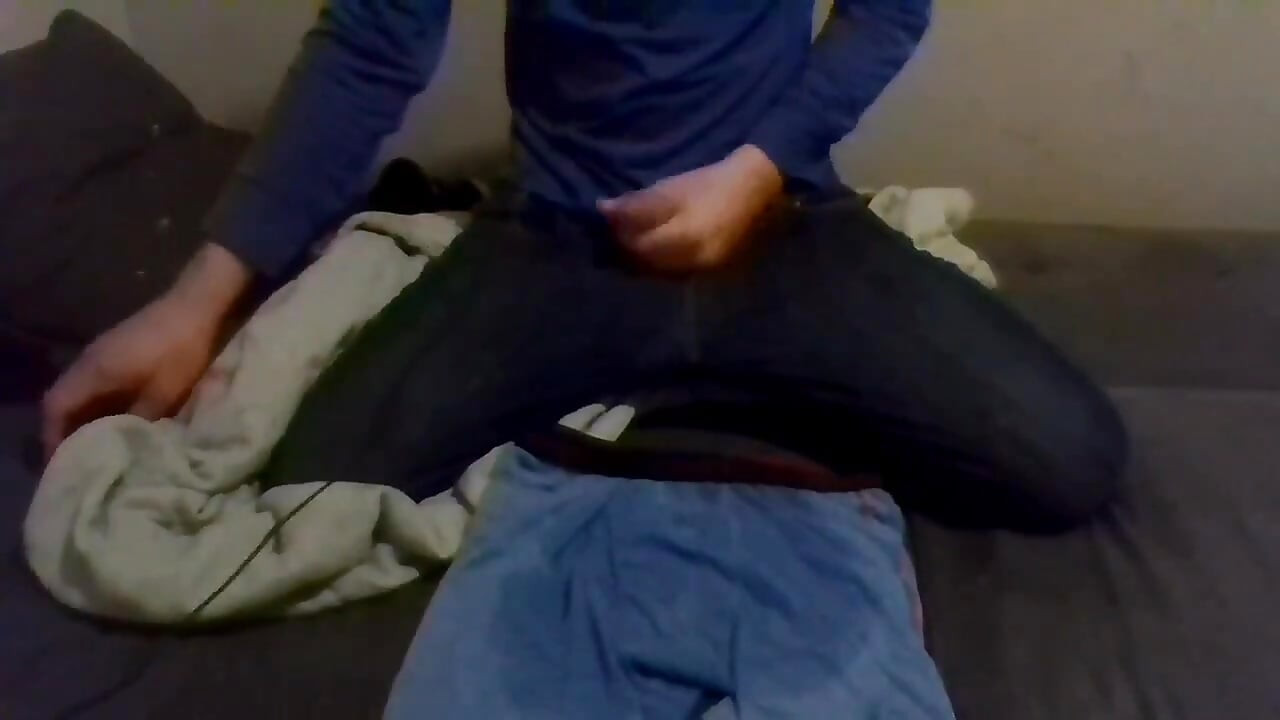 Vibrator Stuffed Asshole; Cum-fountains Eruption on Pissed-in Boxer Briefs; No Audio