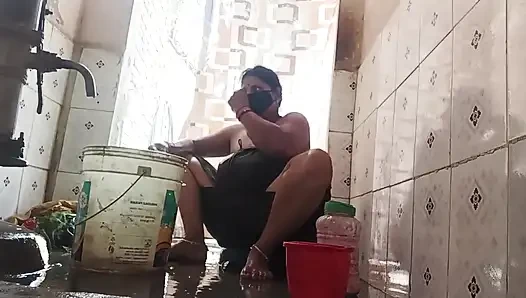 Video xxx kakak ipar india lagi mandi sambil bugil