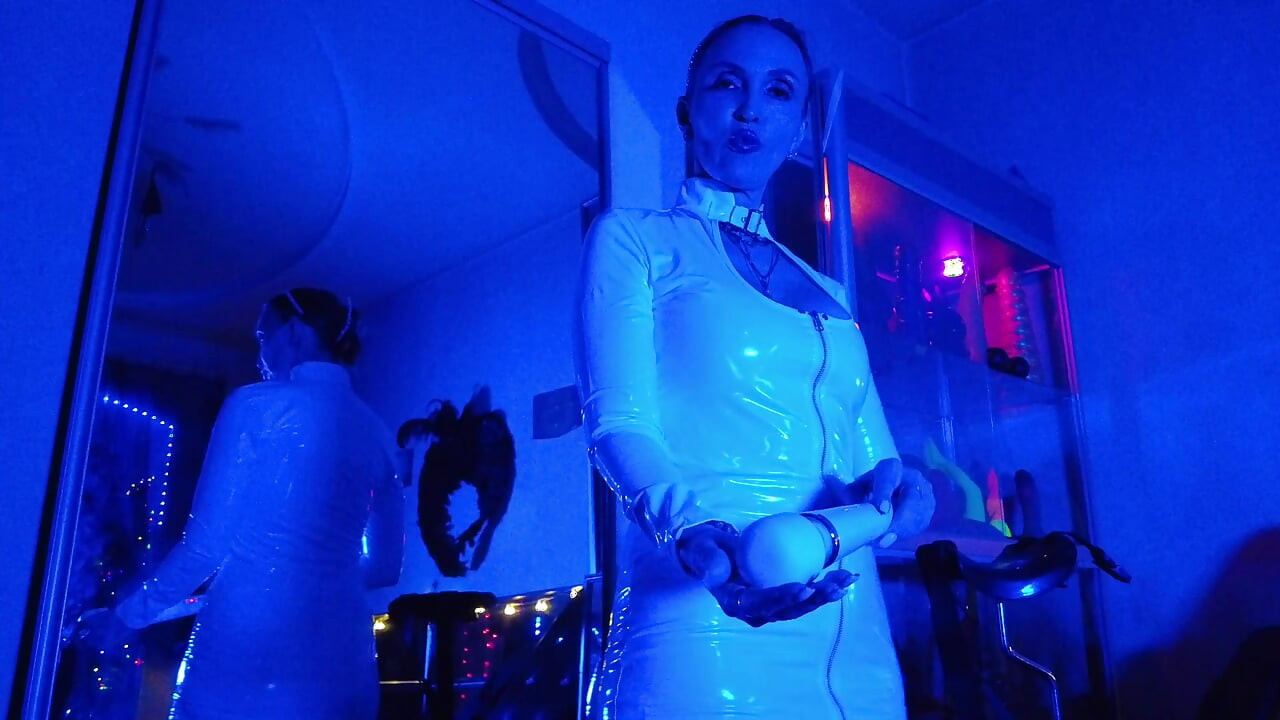 Goddess Eva Latex Domina Femdom Solo Fetish Toys Fuck BDSM Heels Pvc Big Ass MILF