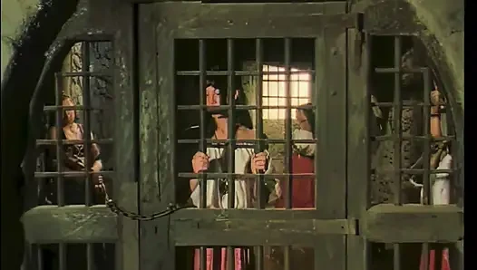 Hizmetçi General Tarafından Dövülüyor