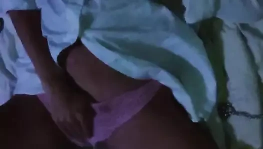 woman plays with herself and cums