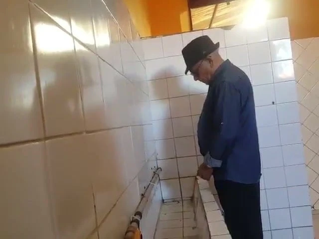 Banheiro Publico