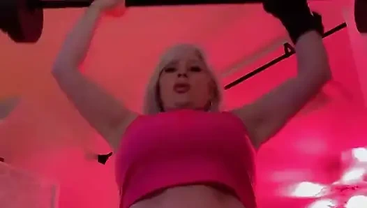 Kas yapmak için kaldırma ileriye doğru ilerlemeye devam et.