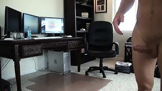 Bathroom action gets moved to the couch with redhead