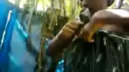 Hot Indian Mallu Aunty Show her Boobs while bathing