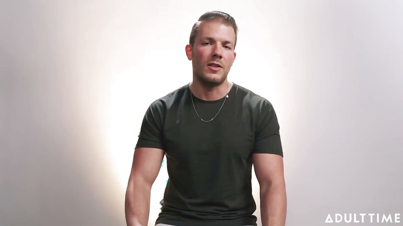 Codey Steele abandonó el mormonismo por el porno y el placer | Entrevista de estrella | Tiempo para adultos