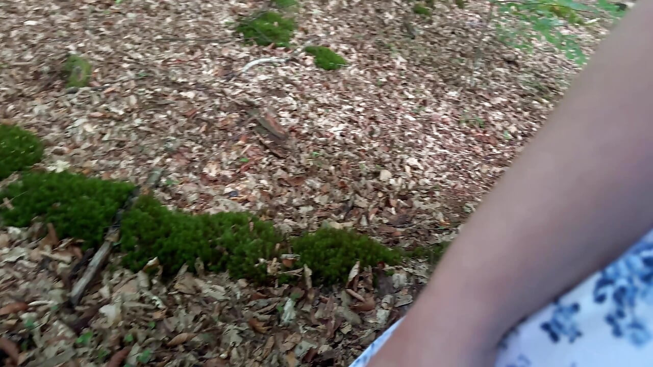 Almost Caught: Public Lake Fuck, Handjob & Outdoor Piss