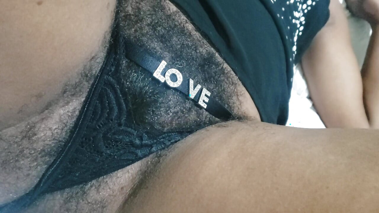 Natural Bush Lover, Hot MILF Hairy Pussy and Adult Amateur Hot Pussies