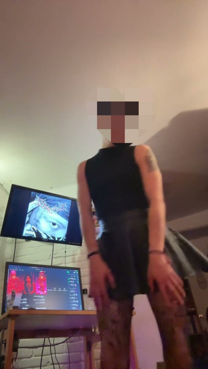 GRWM voor een man die me zijn kleine hoer maakt.