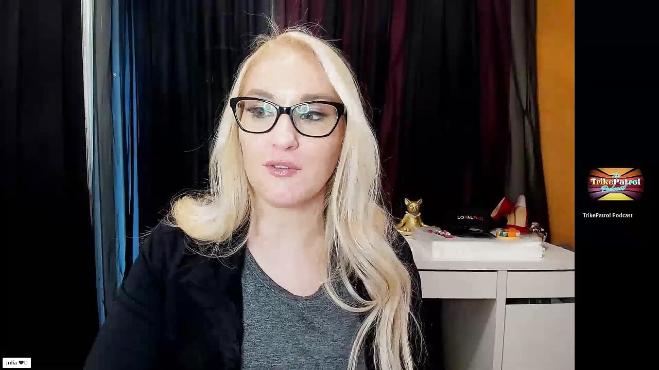 Trikepatrol Interview #70 - Julia Robbie