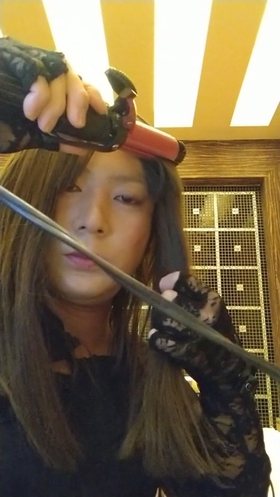 ゴスロリ 生着替え 全身タイツ | Clip 3