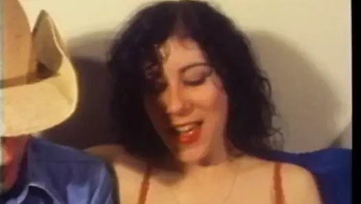 Randy chick gets her cunt fucked