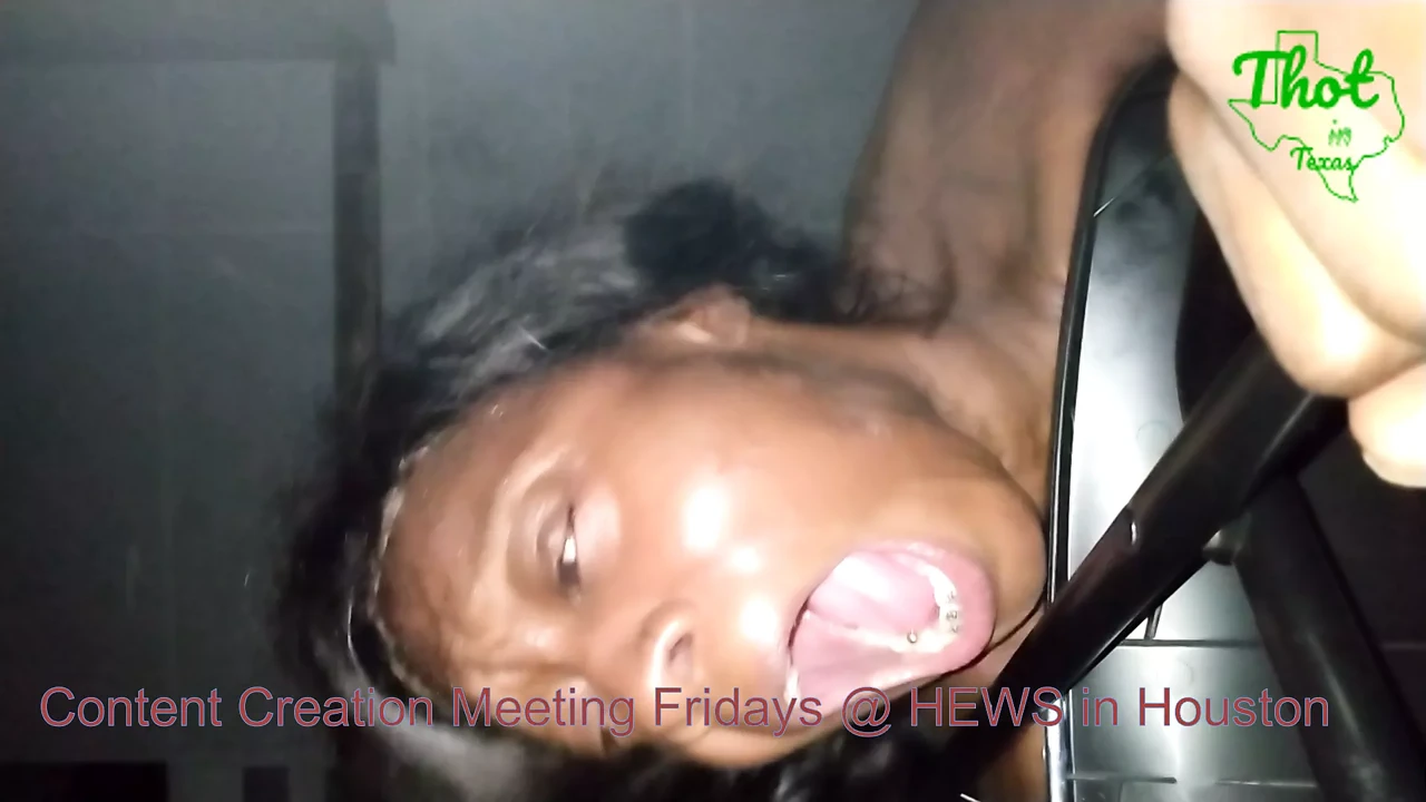 Thot in Texas – Homemade amateur sex – Strangers Fucking My Wife With and Without Condom at Gloryhole Volume 2