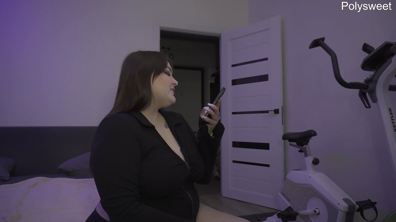 História pornô - o tutor chicoteou nosso casal para que nos lembrassemos exatamente (fodendo para meu marido)