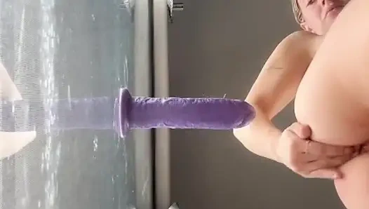 NGENTOT ANAL HABIS-HABISAN DI DEPAN JENDELA