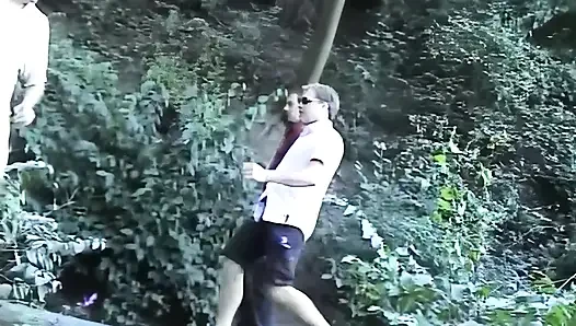 Roh Und Hart: Blonde Schlampe Wird Tief Gefickt Und Mit Sperma Bedeckt
