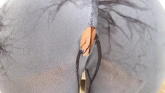 I Fuck a Nice Dick While Working Out and Tear My Leggings