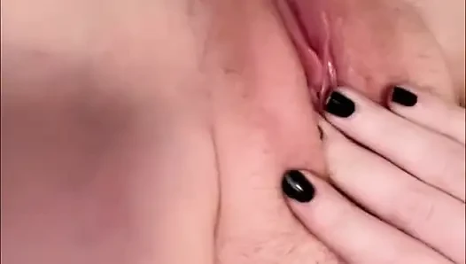 Cute girl does a huge piss in bed