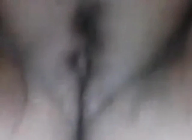Old Step Mom shows cunt and ass close-up! Amateur