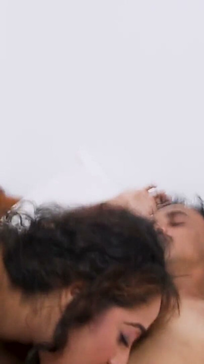 A DESI HOUSEWIFE CALLING A BARBER FOR CUTTING HER PUSSY HAIR, HARDCORE SEX | Clip 1